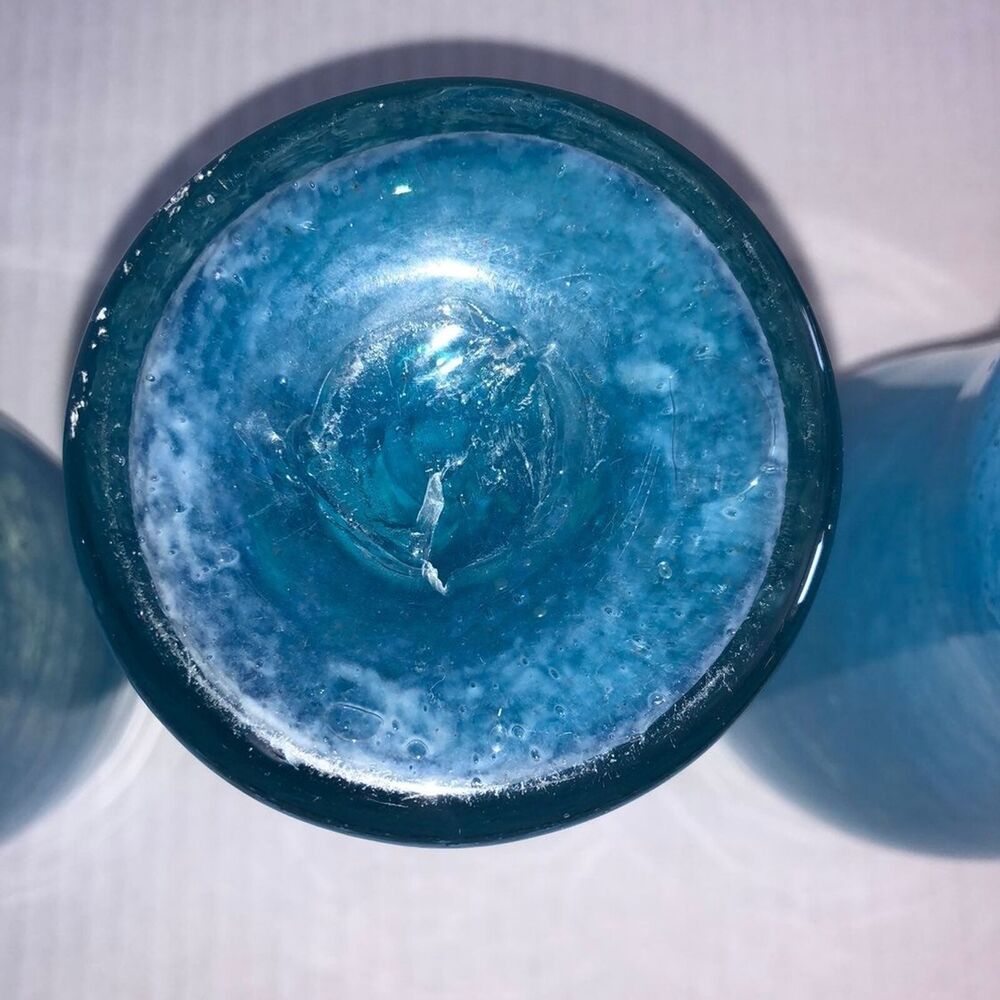 4 Handblown art glass swirl white and Aqua vintage glasses - Picture 7 of 14